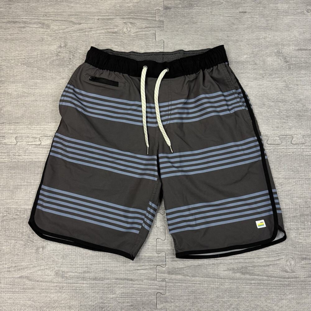 Vuori Banks Hybrid Shorts Linerless Drawstring Mens Small 9" Inseam Gray Blue